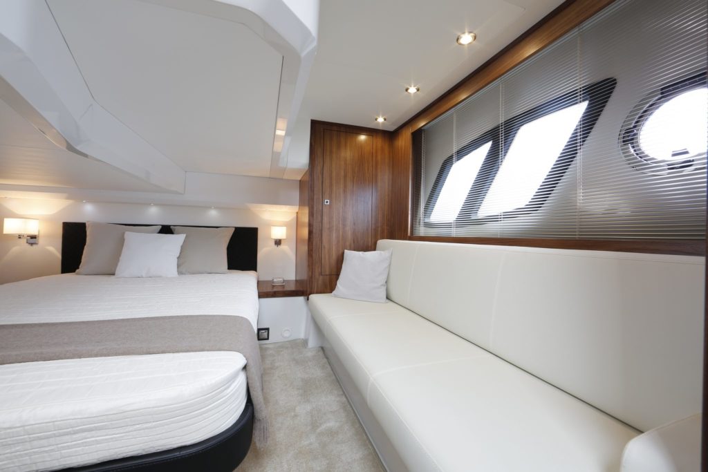 inshore yachts grandezza 40 CA golfe juan côte d'azur