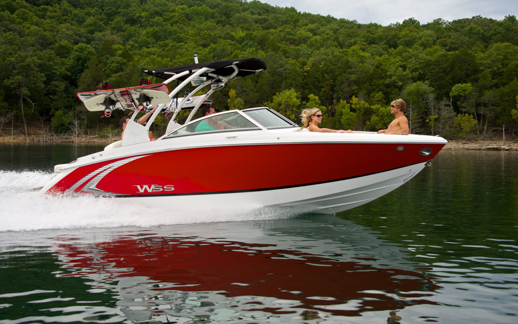 inshore yachts cobalt boat R3 WSS golfe juan côte d'azur