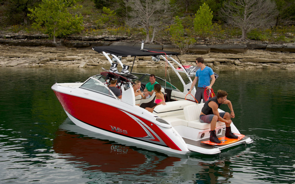 inshore yachts cobalt boat R3 WSS golfe juan côte d'azur