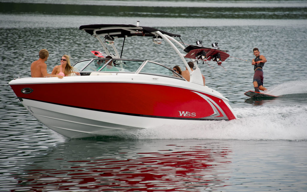 inshore yachts cobalt boat R3 WSS golfe juan côte d'azur