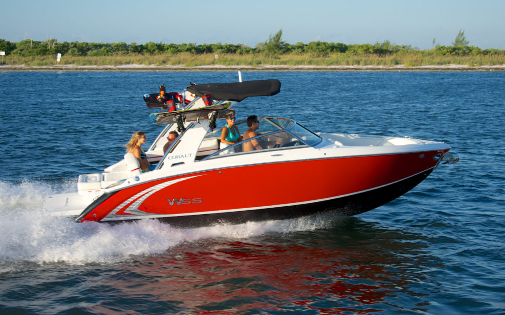 inshore yachts cobalt boat R5 WSS golfe juan côte d'azur