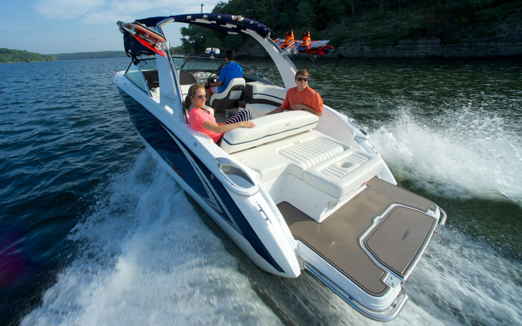 inshore yachts cobalt boat R7 WSS golfe juan côte d'azur