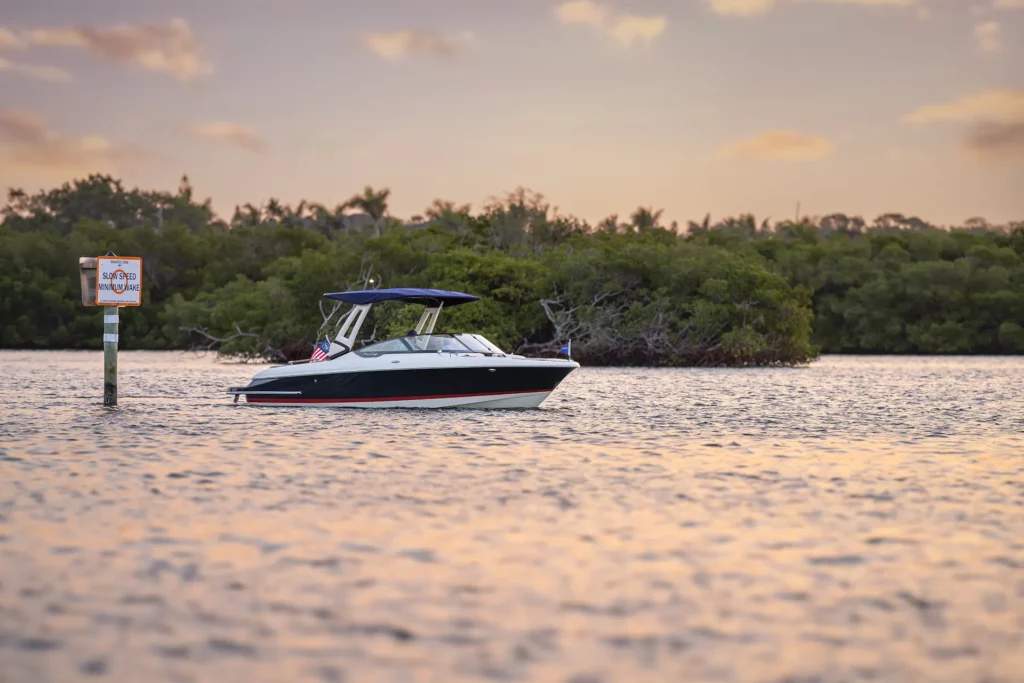 Chris Craft Sportster 25 Inshore Yachts Golfe Juan
